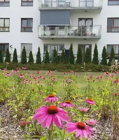 Apartment Wilanow Comfort, Klimatyzacja, Garaz, Fast Wifi