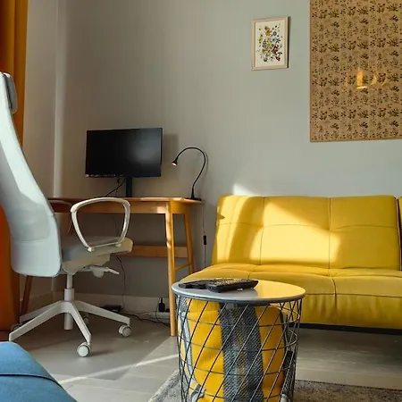 Wilanow Comfort, Klimatyzacja, Garaz, Fast Wifi 公寓