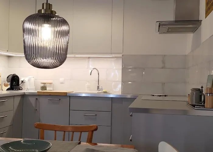 Wilanow Comfort - Air Condition, Garage, Fast Wifi Warsaw